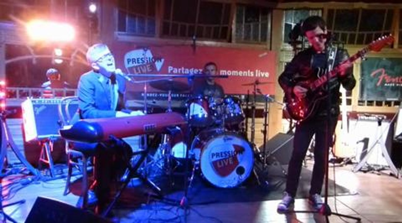 Les musiciens de Texas et Flo en "boeuf" au Magic...