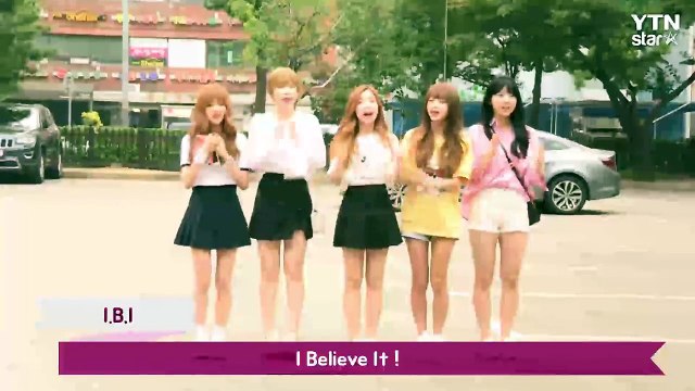 [★영상] '데뷔' 아이비아이 퀵빛짹푼핸, 데뷔했어요! (뮤직뱅크 출근길) / YTN (Yes! Top News)