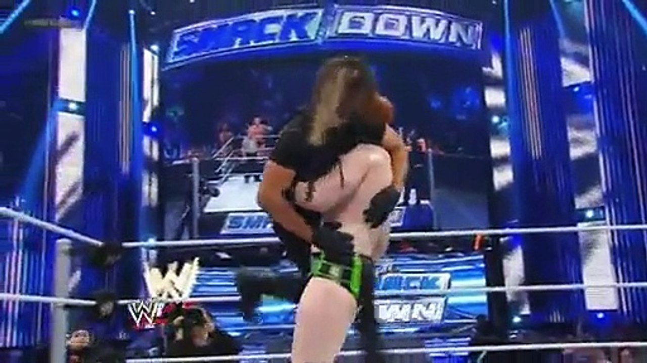 The Shield Vs Kofi Kingston, Randy Orton & Sheamus (24_05_13) - Video Dailymotion