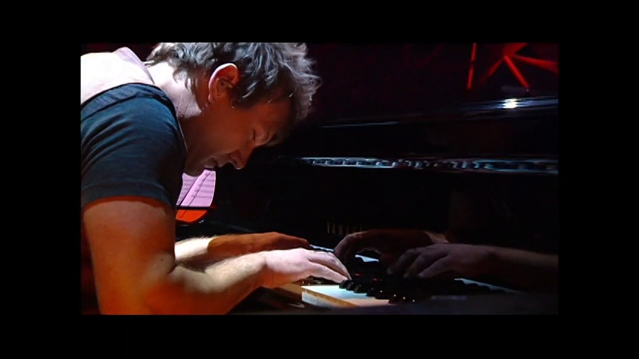 Fuego de noche nieve de dia (Unplugged) - Ricky Martin)