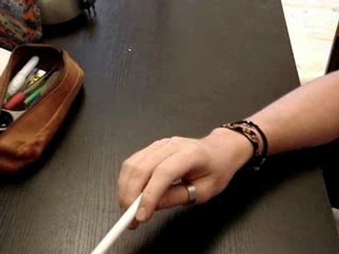 Apprendre le Penspinning en 18 leçons