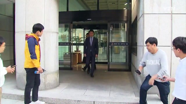 '스폰서 의혹' 김형준 부장검사 23시간 조사 / YTN (Yes! Top News)