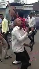 Pria Tua Berjoget Lucu