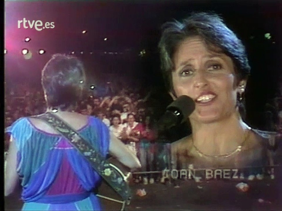 Joan Baez - Blowin in the wind