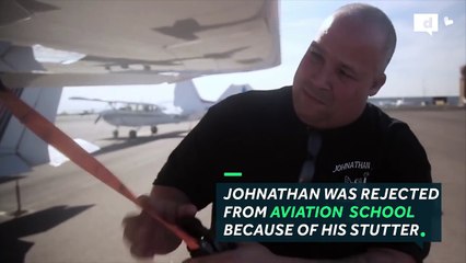 When this pilot is in the air, he no longer has a stutter-4FM08F3j-Qk