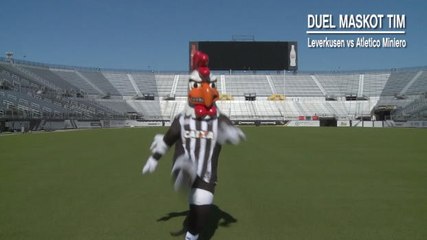 VIRAL: Sepakbola: Duel Unik Maskot Tim Leverkusen vs Miniero
