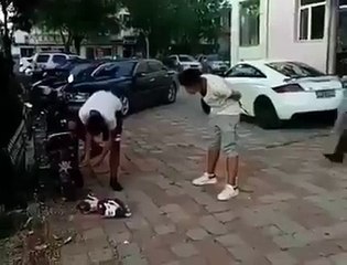 Tentou tramar o seu amigo, mas deu-se mal