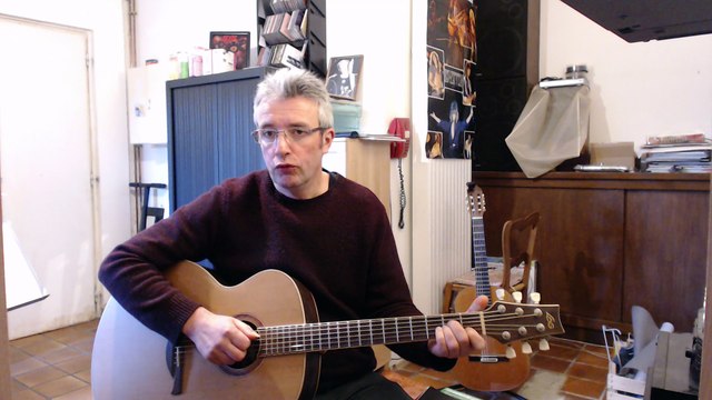 Indochine L'aventurier Cours Guitare facile