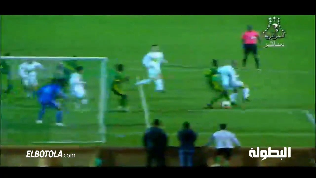 Superbe Madjer de Hanni pour l'égalisation! Algérie 1-1 Mauritanie
