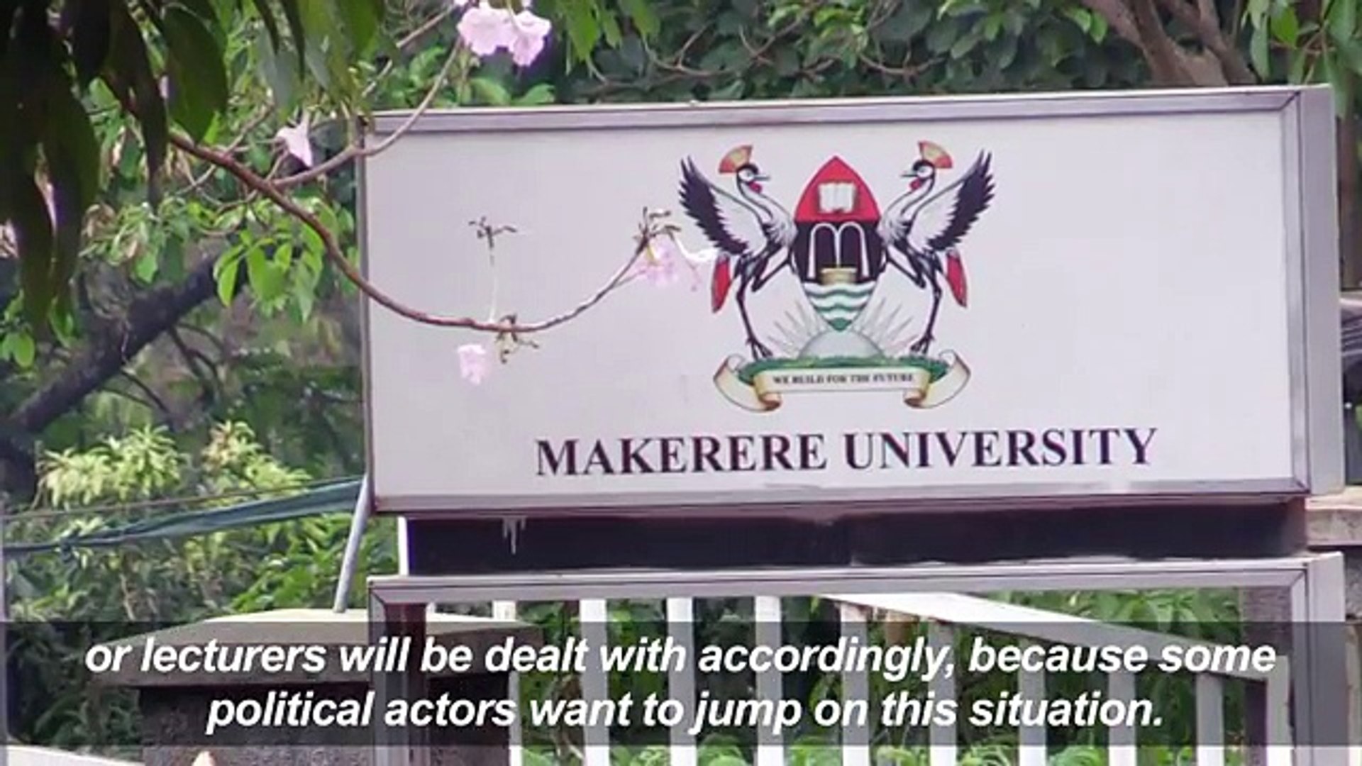 Ugandan government shuts down oldest university Makarere[1]