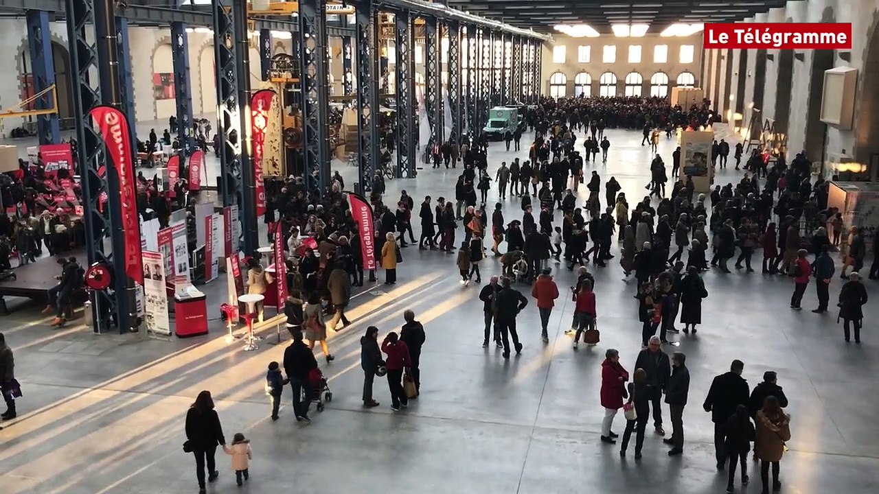 Brest. Marée humaine aux Capucins