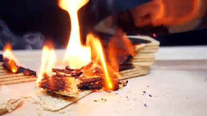What Happens When You Contact Liquid Nitrogen Heated Knife Up To 1000 Degrees?