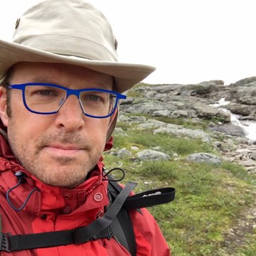 Into The wild - Transformational Leadership Experience