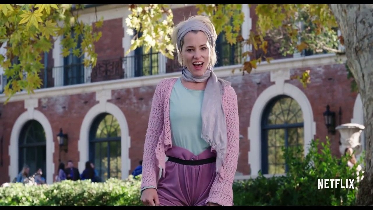 Mascots - Armadillo _ official FIRST LOOK clip (2016) Netflix-SGDW38PsewU