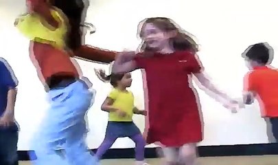 Shake and Move Children's song _ DVD Version _ Body Parts _ Patty 5
