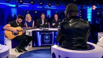 Maitre Gims interprète 'Tout donner' en li