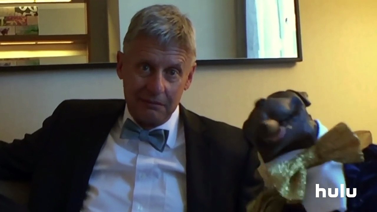Triumph Meets Libertarian Candidate Gary Johnson • Triumph on Hulu-mOIQ3-zb5Ko