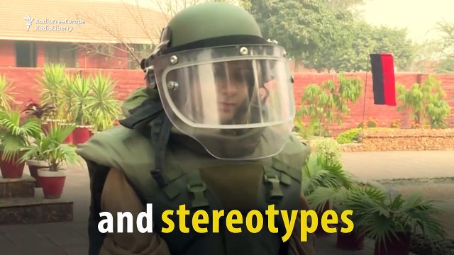 Meet KPK's 29 Year Old Rafia Qaseem Baig, Pakistan's First Female Bomb Disposal Officer