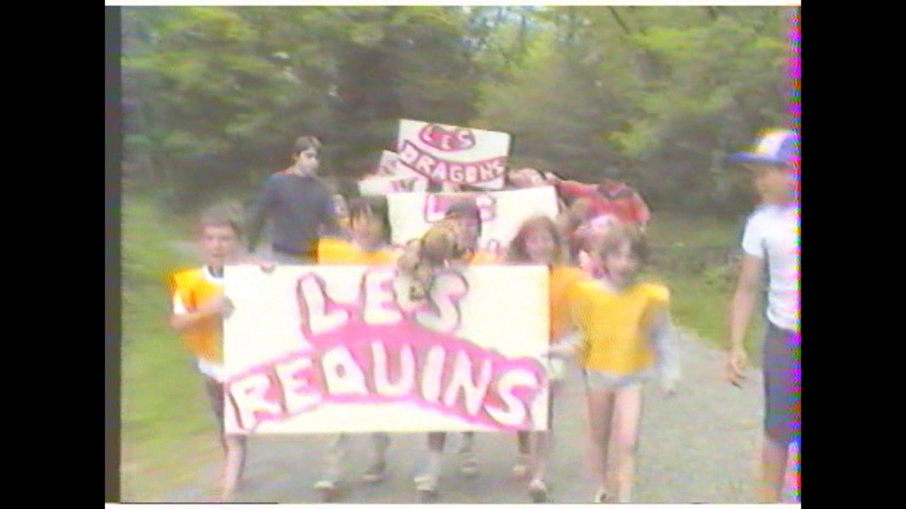 Fête de la piscine. Génissiat 1982