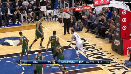 Haute altitude : Zach LaVine s'envole et claque un superbe dunk !