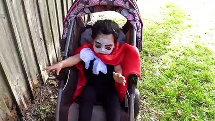 Vampire Baby Scares Frozen Elsa, Snow White, Wonder Woman! Spiderman, Sharknado, Bad Baby