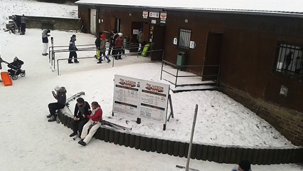 Affluence sur les pistes de ski de la Baraque de Fraiture