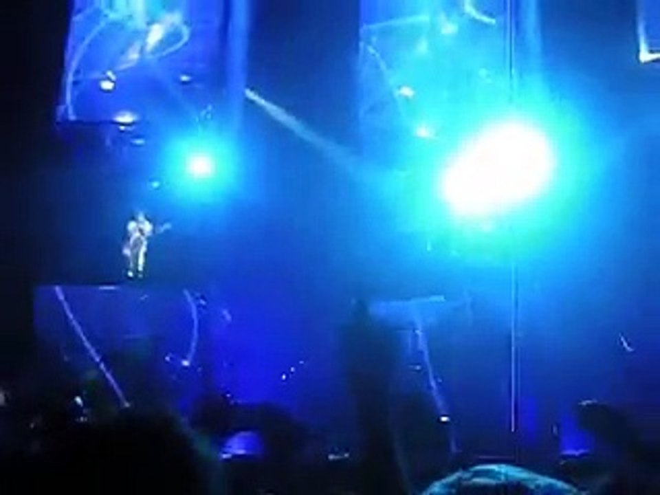 Muse - Exogenesis: Overture - Brisbane Entertainment Center - 12/06/2010