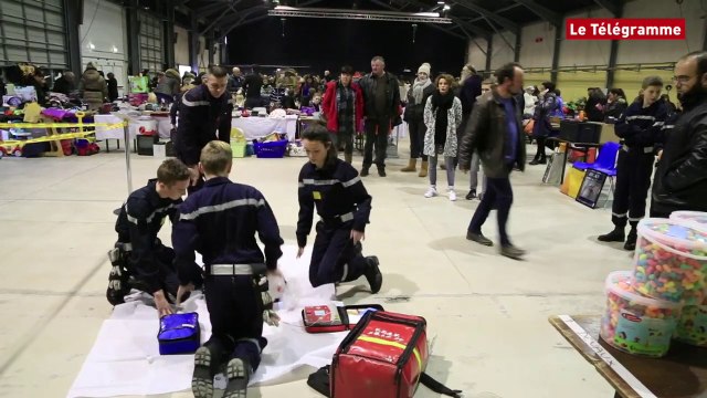 Landerneau. De jeunes pompiers en démonstration