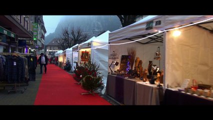 Tentô location de tente pliante  Marché de Noël décembre 2016 Thônes Val Sulens Haute Savoie