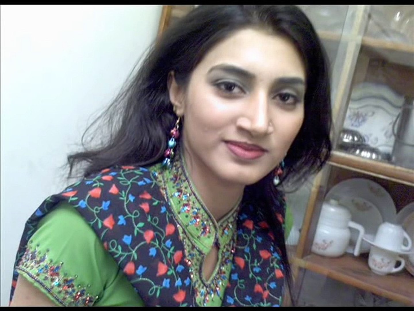 Da Bala Lor_______ Pashto Girl Amazing - video Dailymotion