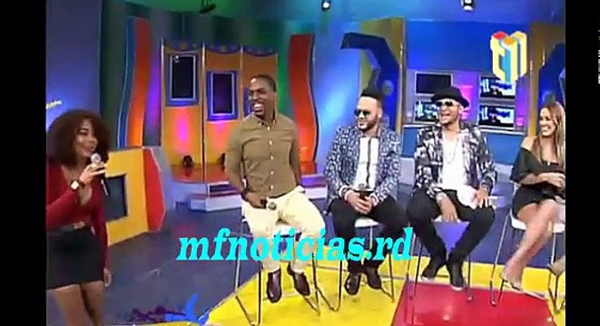 hombre y mujer de más roberto/concejos para iniciar el nuevo año/cheddy garcias,mariachi buena,carlito wey,entre otros