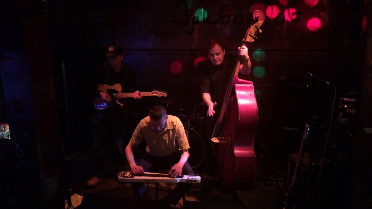 Aloha Swamp - live in Griboedov Hill