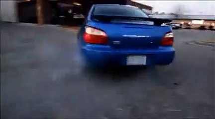 When someone says AWD cars can't make donuts !