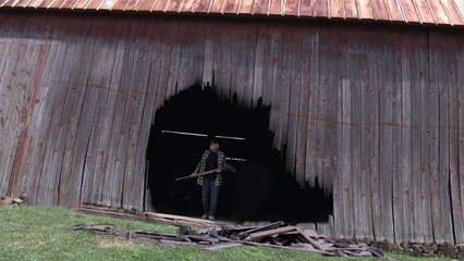 QUEEN CRAB Trailer (Monster _ Horror - 2015)-eJAJU8tm9_g