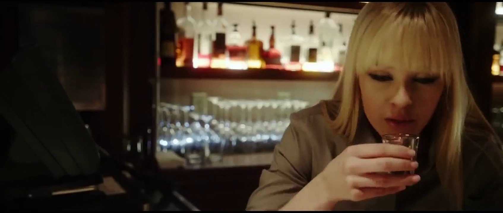 VICE Trailer (Bruce Willis - 2015)-qawwkcmImgg