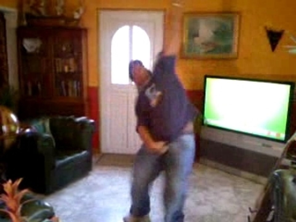 Lil'Dust krump.