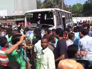 বৈধ-অবৈধ লেভেল ক্রসিংগুলো পূর্বাঞ্চল রেলের গলার কাঁটা