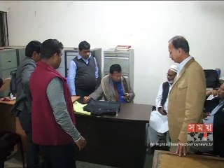 রাজধানীতে ঘুষ লেনদেনের সময় হাতেনাতে উপসচিব গ্রেপ্তার