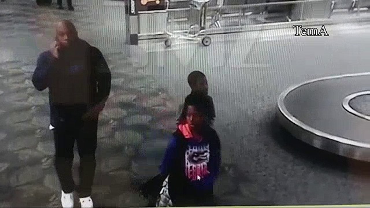 Publikohen pamjet, momenti i sulmit në aeroportin e Floridas