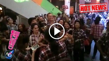 Dikepung Ibu-ibu Muda, Roy Marten 'Tak Berkutik' - Cumicam 09 Januari 2017