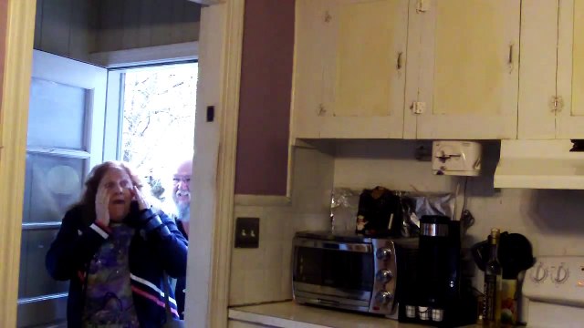 Cet homme a perdu la moitié de son poids en 11 mois, aujourd'hui, même sa mère ne le reconnaît pas !