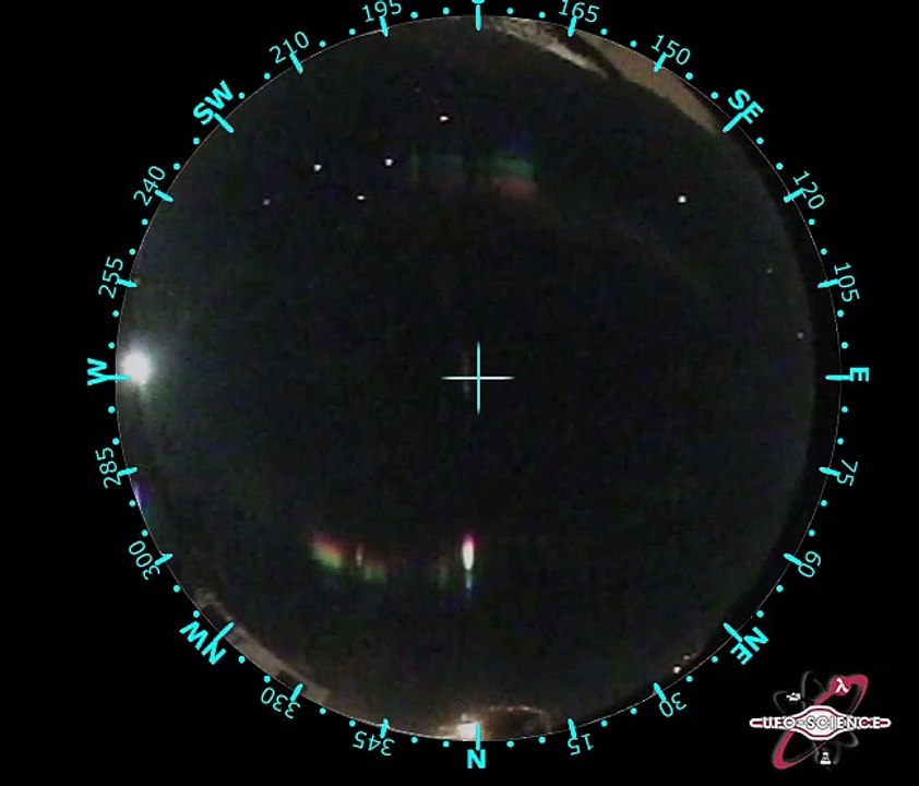 Rochefort : un curieux phénomène lumineux dans le ciel