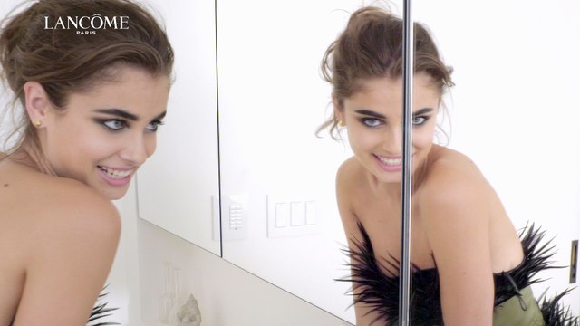 Lancôme Taylor Hill - Teint Idole Ultra Wear