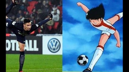 Julian Draxler réalise le tir de l'aigle d'Olive et Tom avec le psg