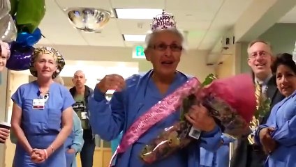 D'après vous elle a quel âge cette infirmière !