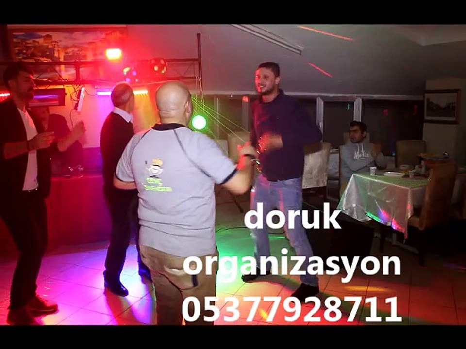 ASKER EĞLENCESİ BÖYLE YAPILIR ORKESTRA KİRALAMA KİRALIK ORKESTRA İSTANBUL yetişemiyorsan el sallama koşş