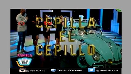 Pamela todo un show-cepilla el cepillo-Video
