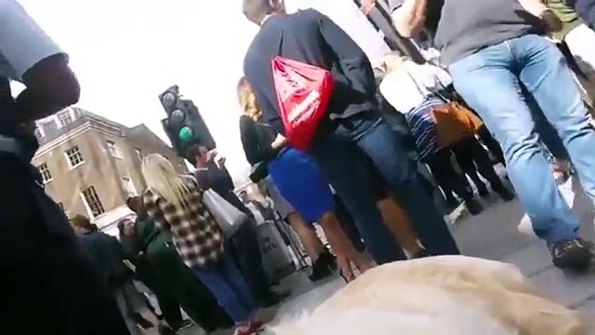 Cego filma discriminação com GoPro no cão-guia