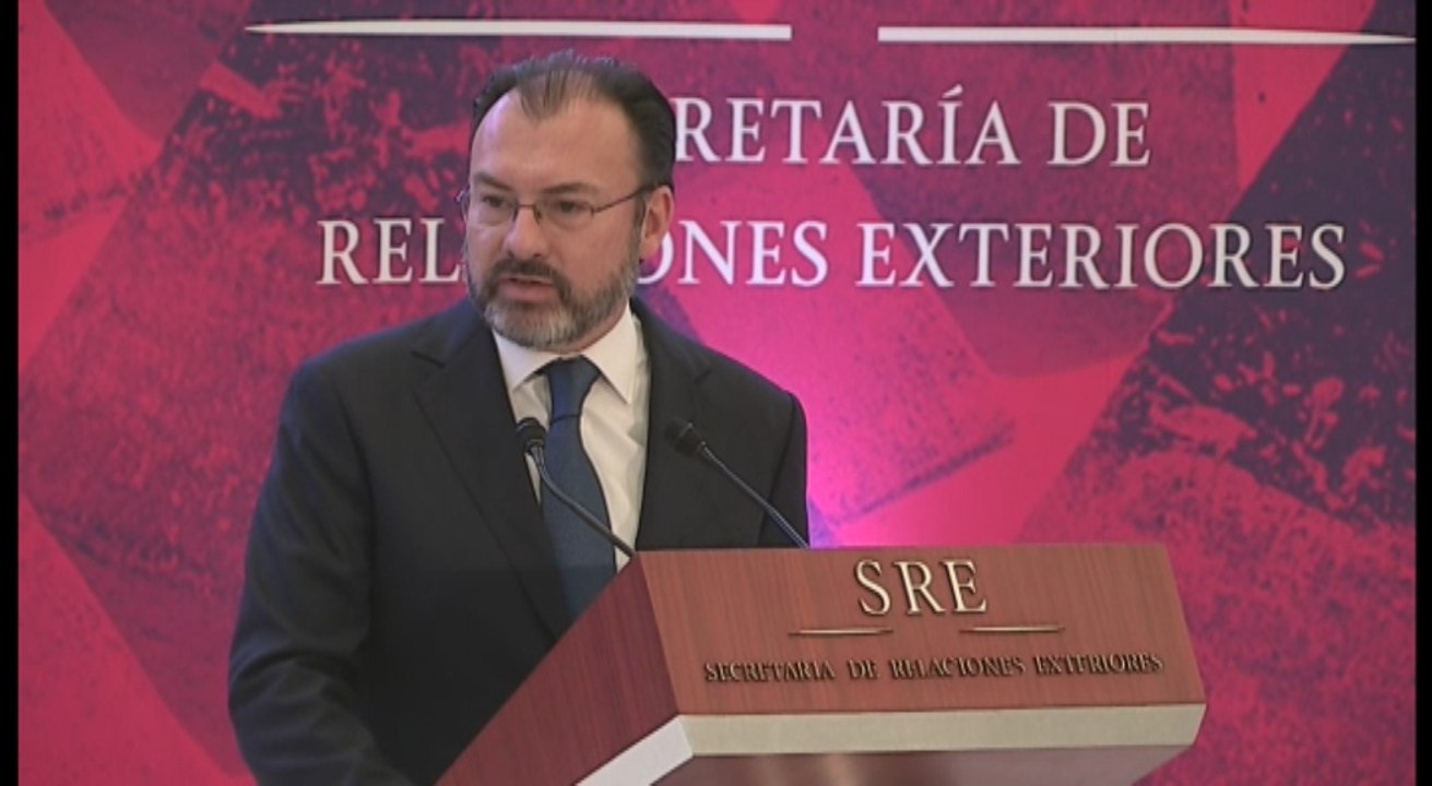 México negociará con "dignidad e inteligencia" ante Trump y sin sumisión