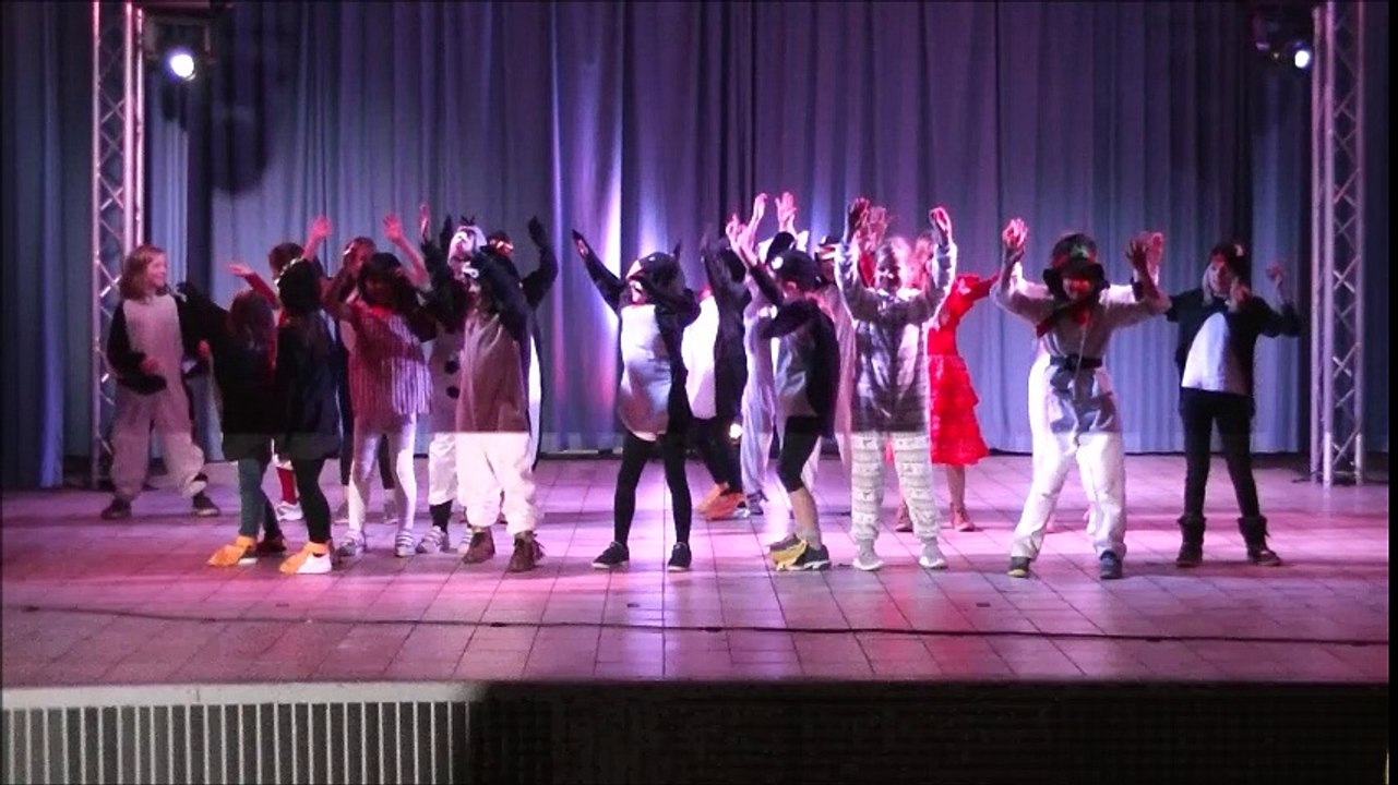 De Pinguindans door de U9